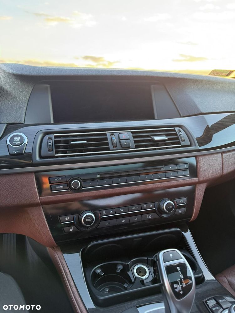 BMW Seria 5 - 21
