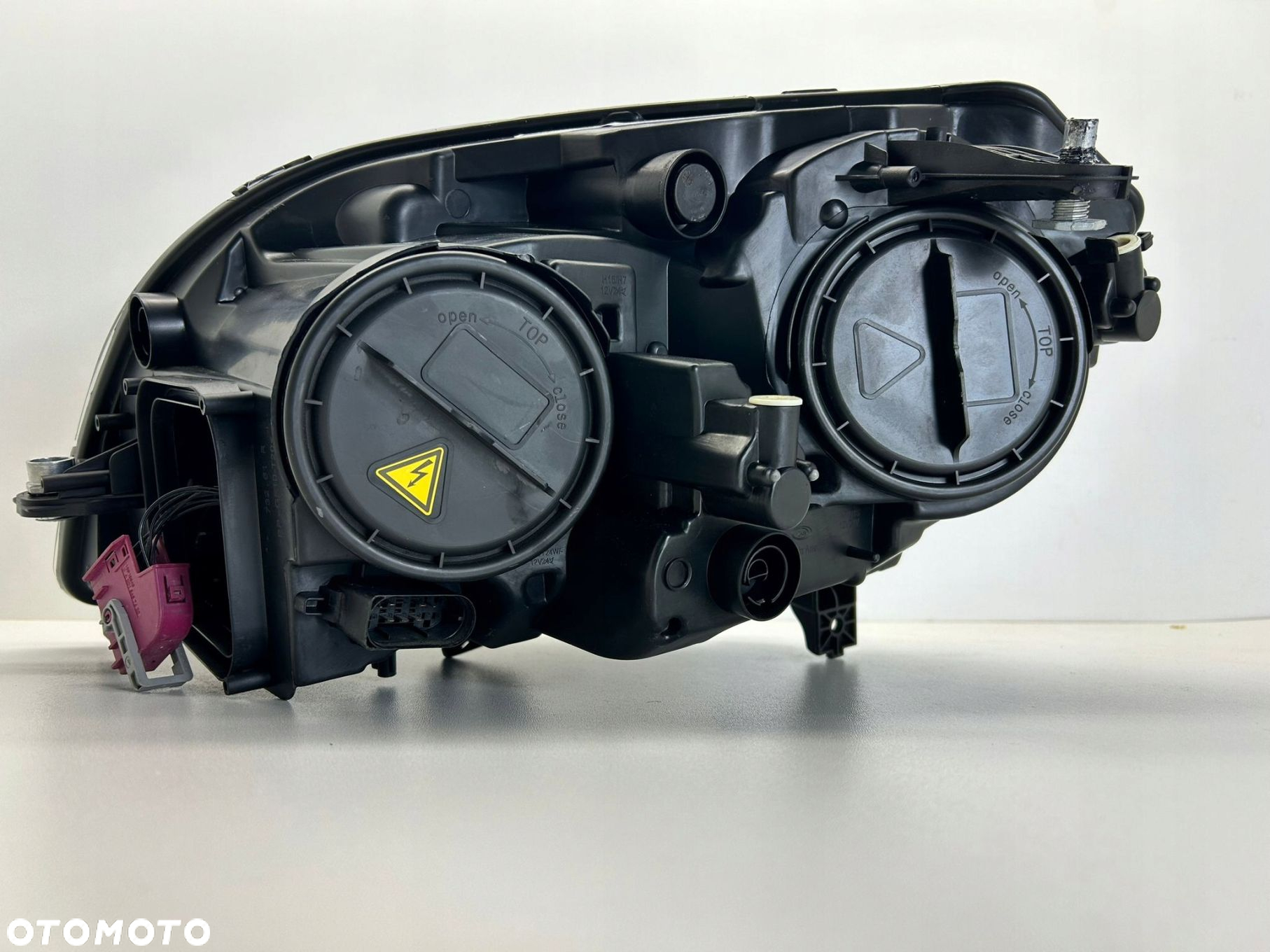 MERCEDES GLK W204 X204 LAMPA PRZEDNIA PRAWA BIXENON SKRĘTNY LS LED - 6