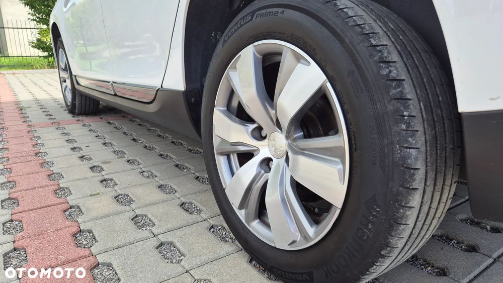 Peugeot 2008 PureTech 130 GPF Stop&Start Active - 34