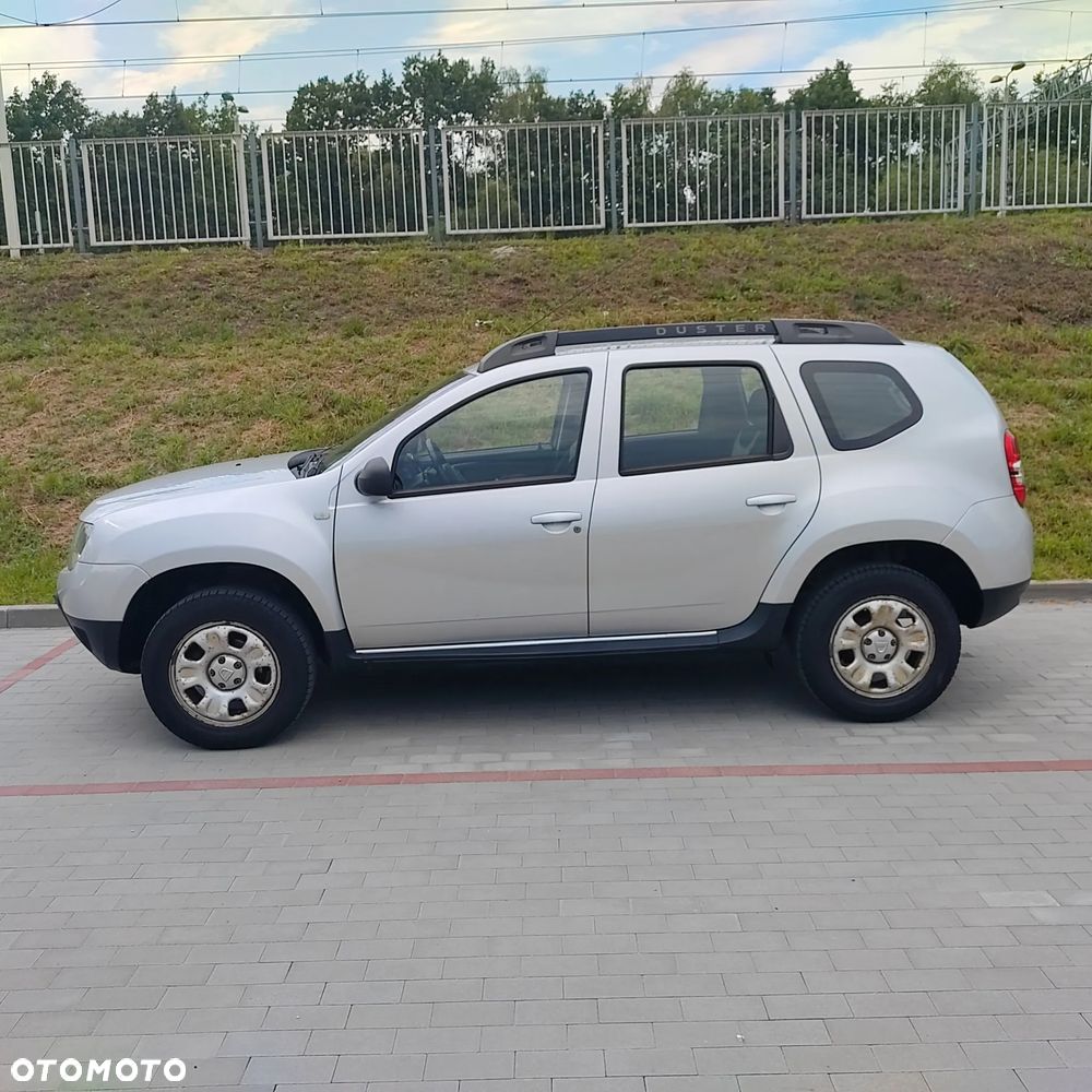 Dacia Duster 1.6 SCe Laureate S&S - 3