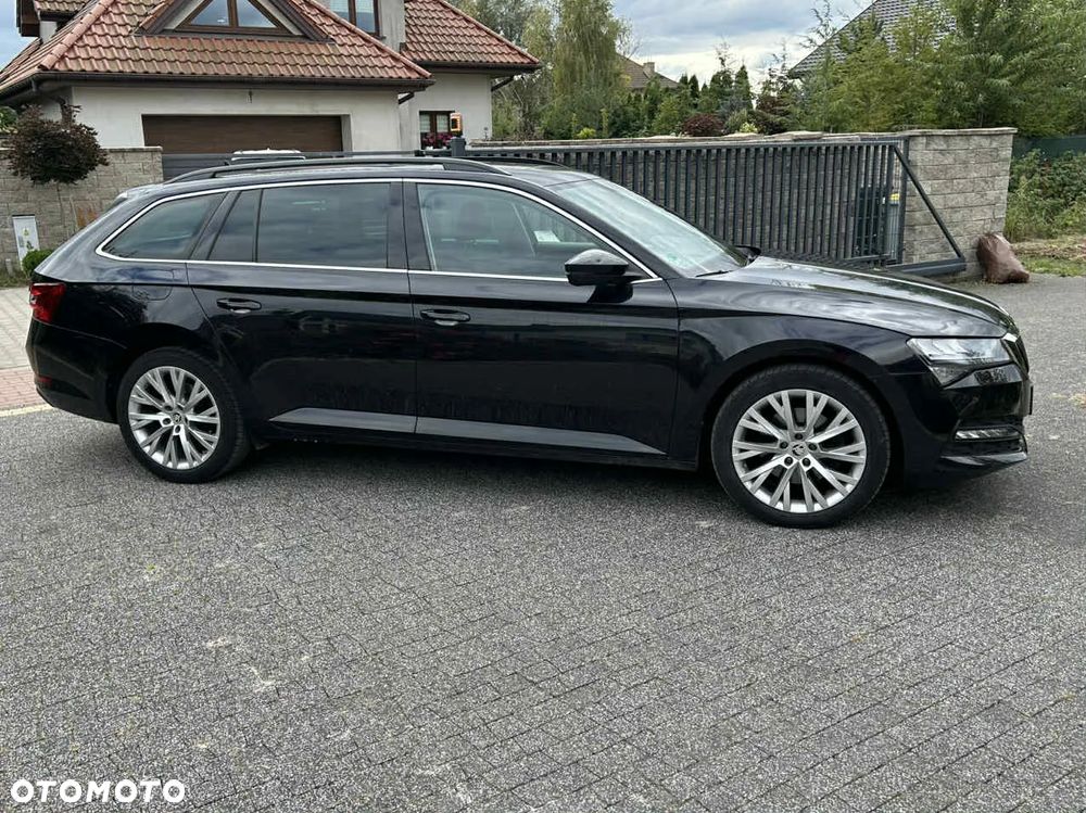 Skoda Superb 2.0 TDI SCR Ambition DSG - 1