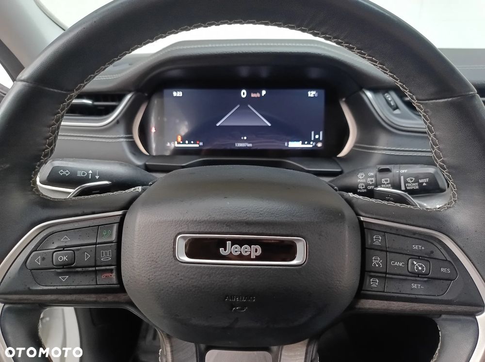 Jeep Grand Cherokee 3.6 V6 Summit - 22