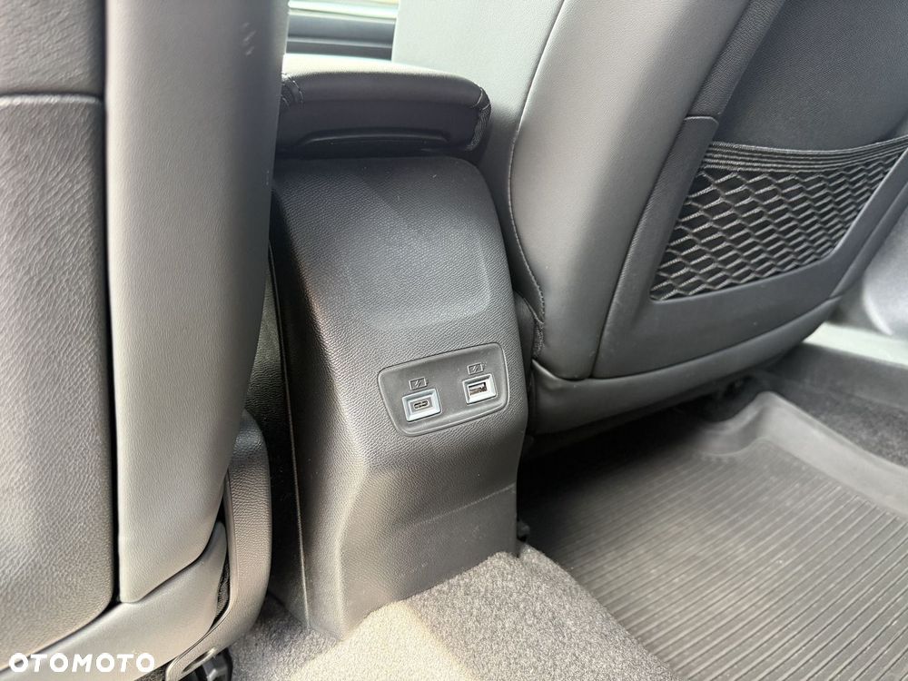 Peugeot 2008 - 24