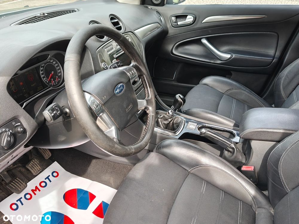 Ford Mondeo 2.0 TDCi Platinium X Plus (Titanium) - 10