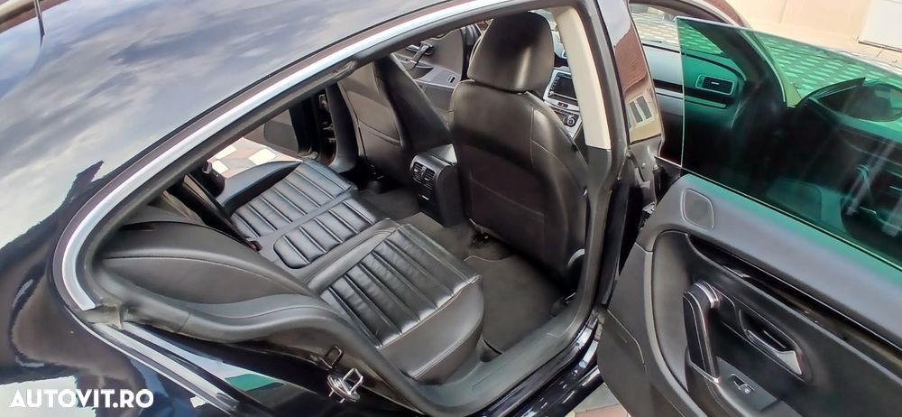 Volkswagen Passat CC 2.0 TDI BlueMotion Technology DSG Exclusive - 5