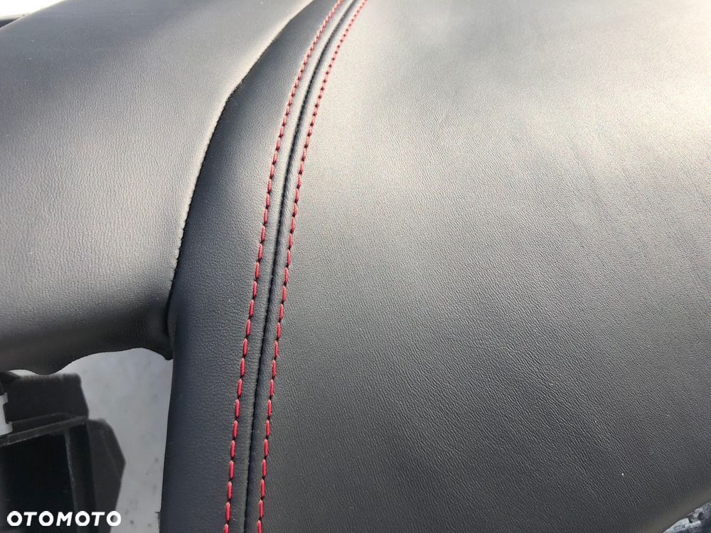MASERATI LEVANTE GRANTURISMO DESKA KONSOLA KOKPIT PULPIT PÓŁKA PARAPET PODUSZKI POWIETRZNE AIRBAG KURTYNA KURTYNY FOTELA FOTELOWA PASY PAS SRS - 9