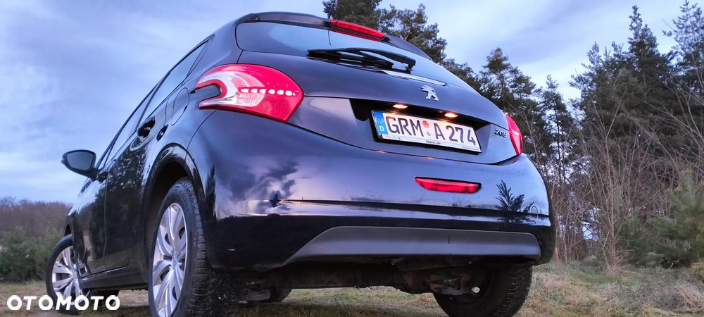 Peugeot 208 PureTech 82 Start & Stop Allure - 28