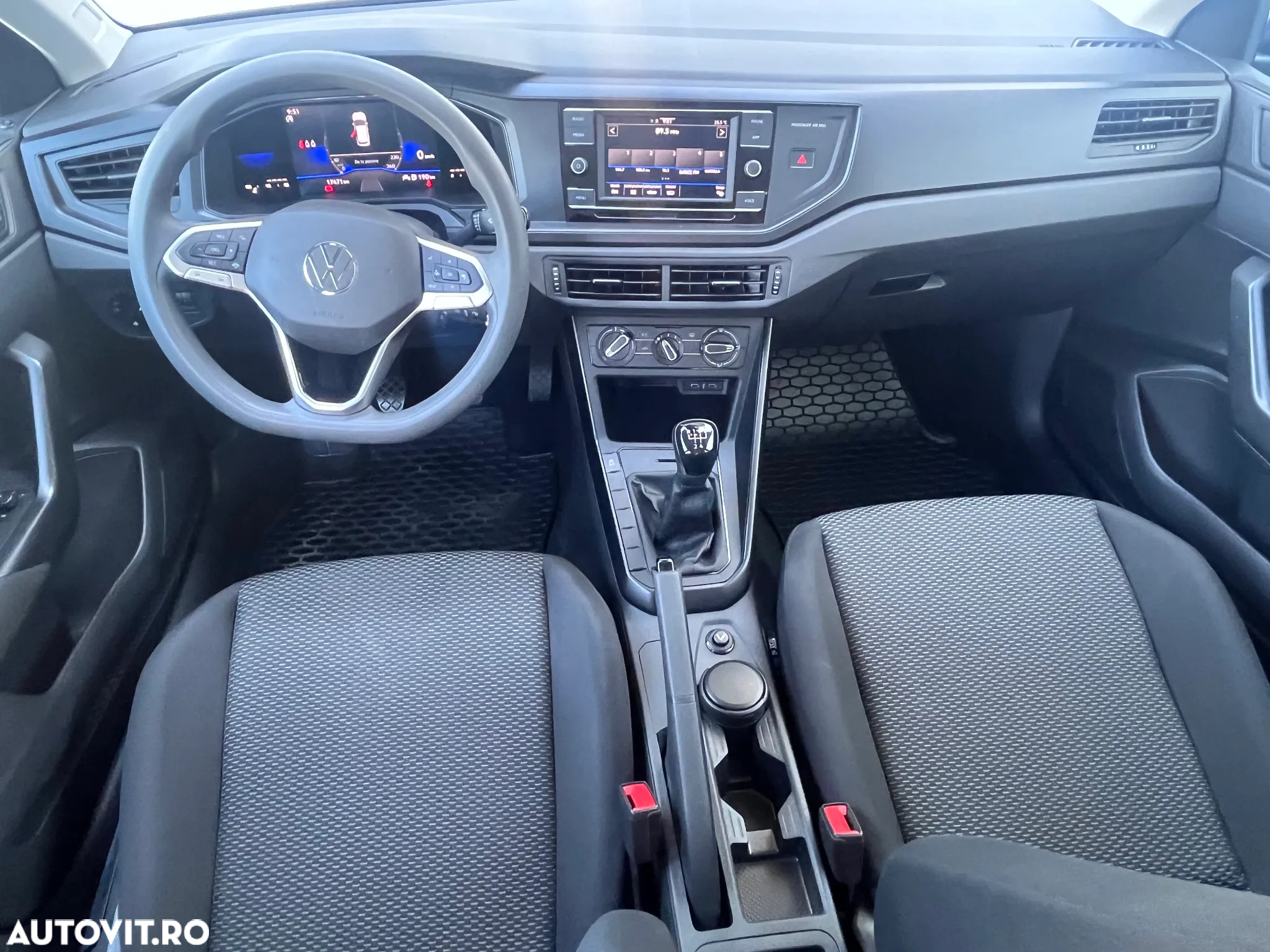 Volkswagen Polo 1.0 MPI Base - 7