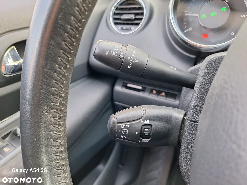 Peugeot 3008 2.0 HDi Premium - 35