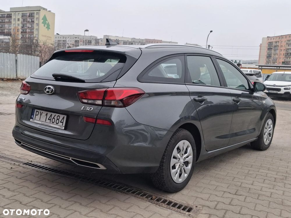 Hyundai i30 1.5 DPI Modern - 5