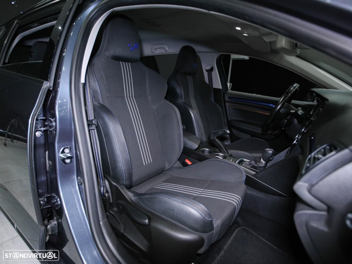 Renault Mégane Sport Tourer 1.5 Blue dCi GT Line EDC - 10