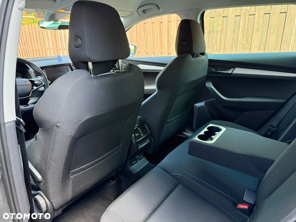Skoda Karoq 1.5 TSI ACT Edition 130 DSG - 10
