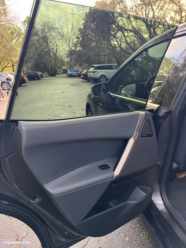 BMW iX xDrive 50 Pack Desportivo - 33