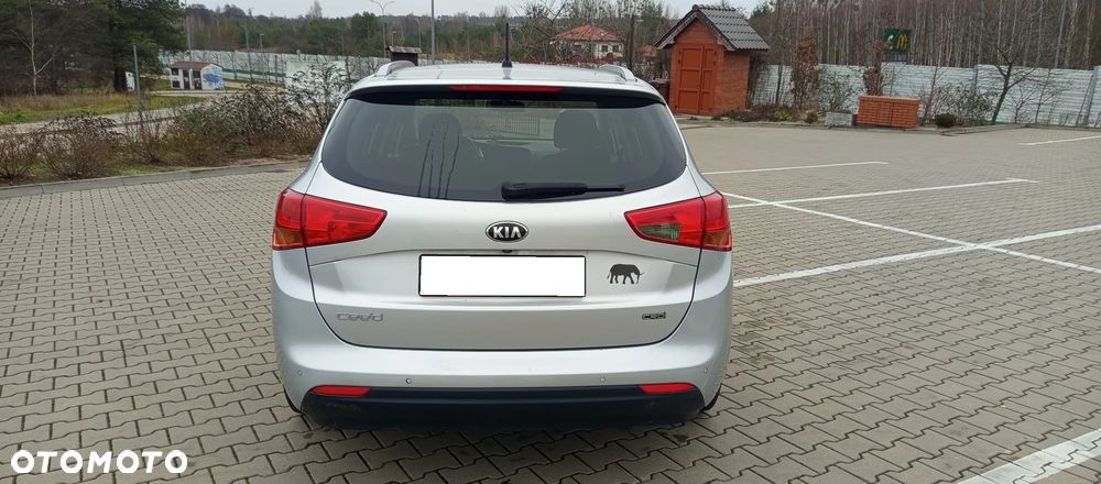 Kia Ceed 1.6 CRDi L - 6
