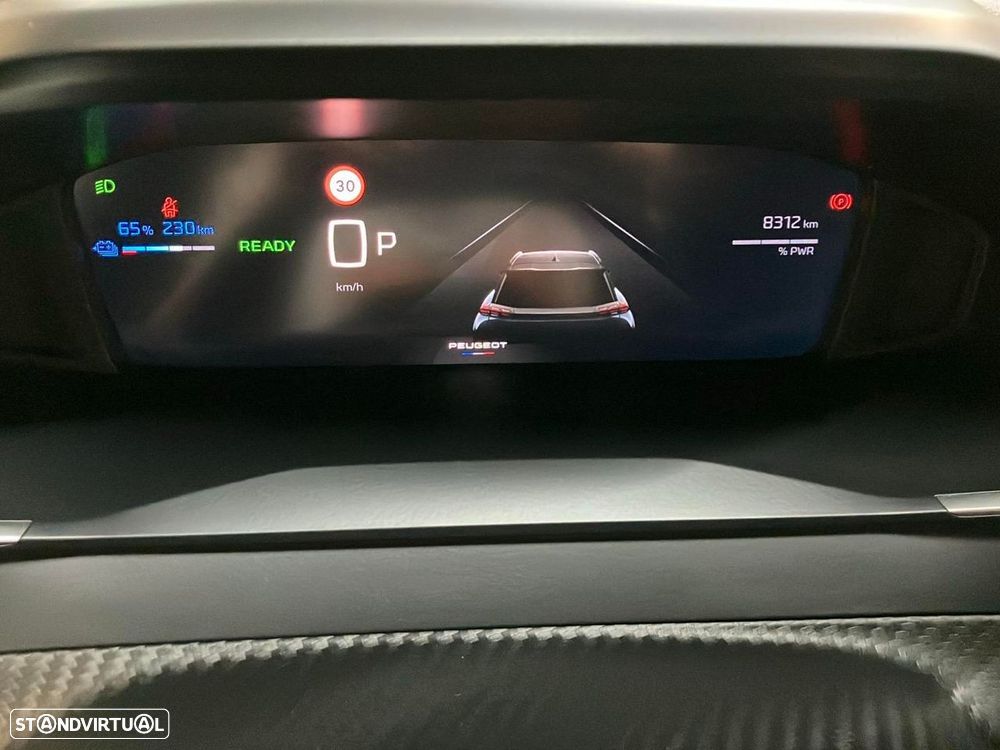 Peugeot e-2008 54 kWh Allure - 11