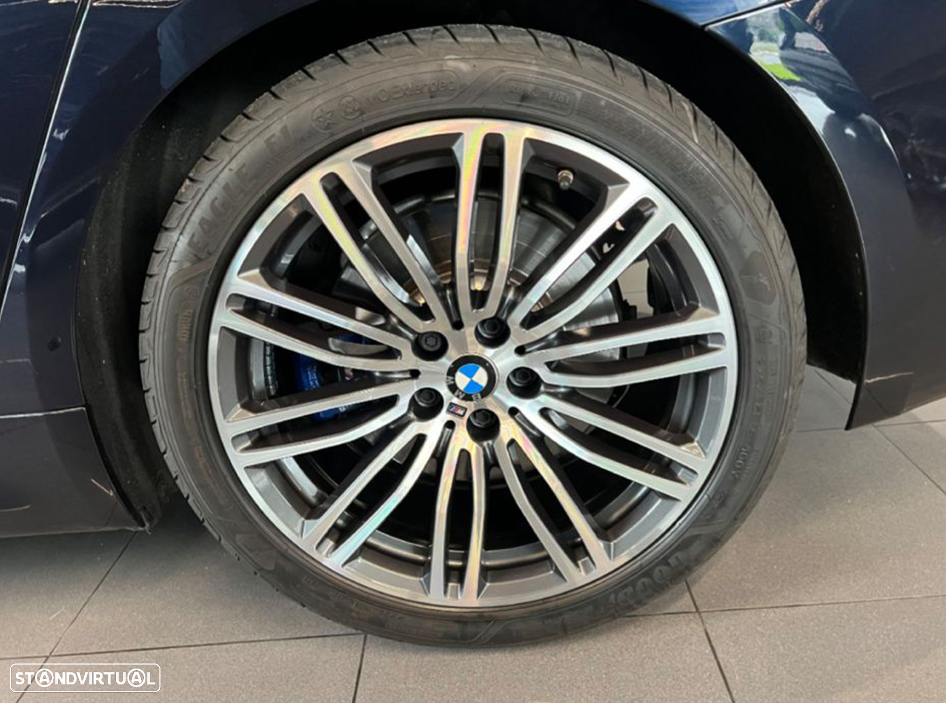 BMW 525 d Pack M Auto - 8
