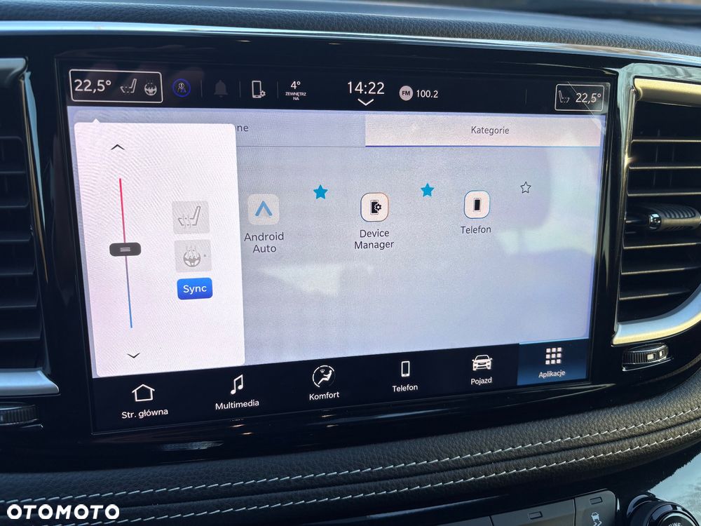 Chrysler Pacifica - 34