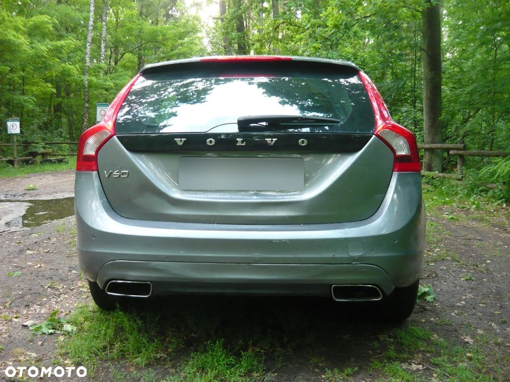Volvo V60 D3 Drive-E Momentum - 12