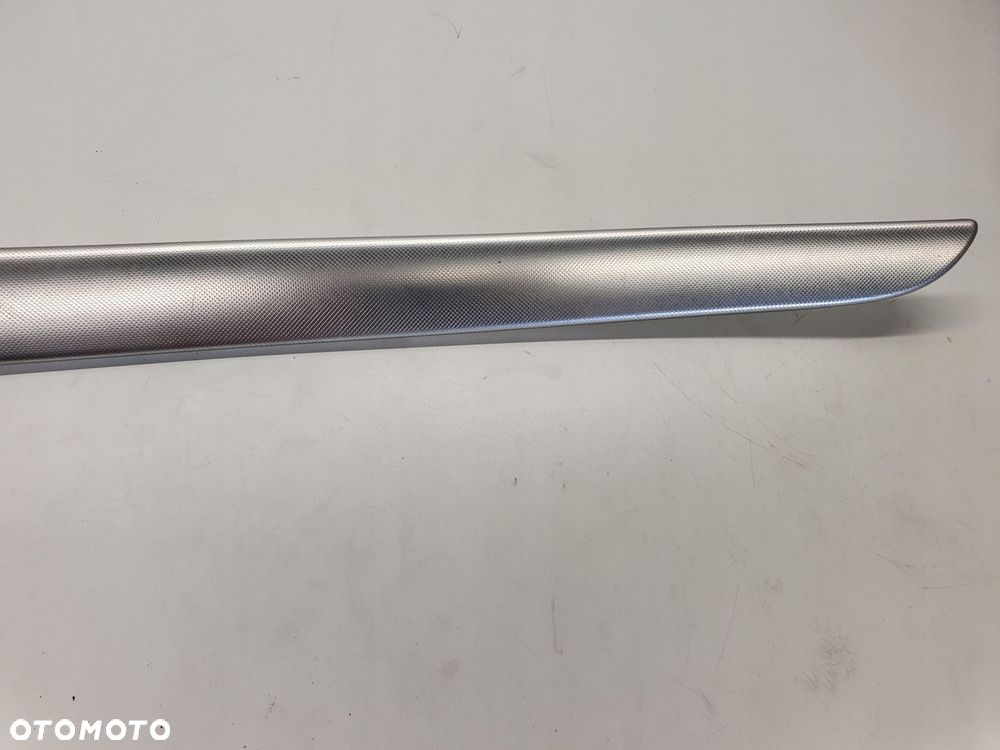 LISTWA DEKORY DRZWI AUDI A4 B7 S LINE 8E0867420 - 3