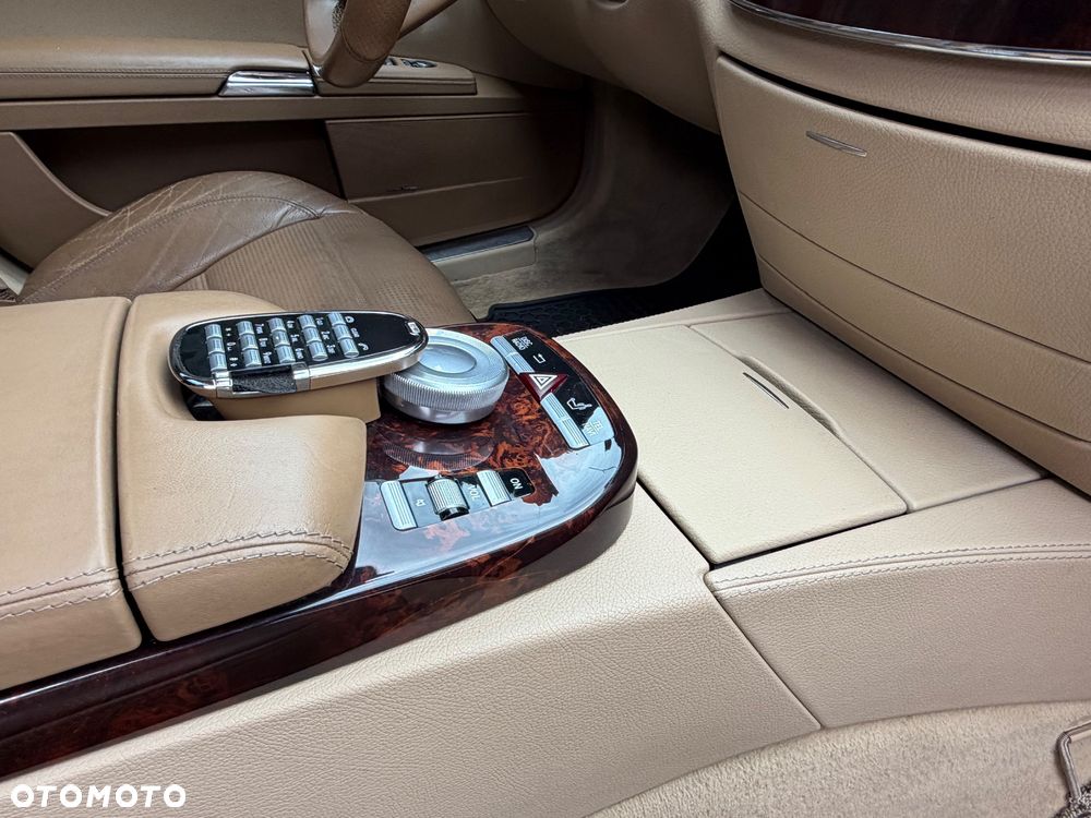 Mercedes-Benz Klasa S 63 AMG 7G-TRONIC - 24