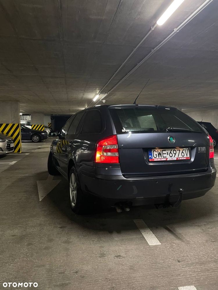 Skoda Octavia - 25