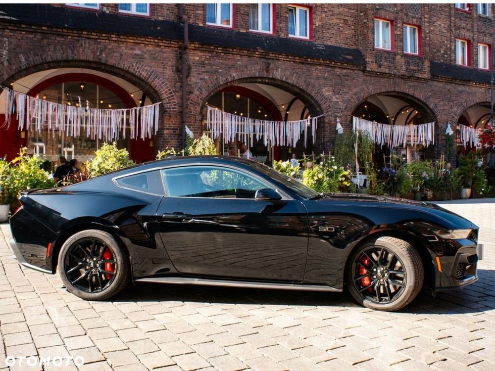 Ford Mustang - 9