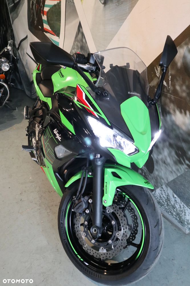 Kawasaki Ninja - 15