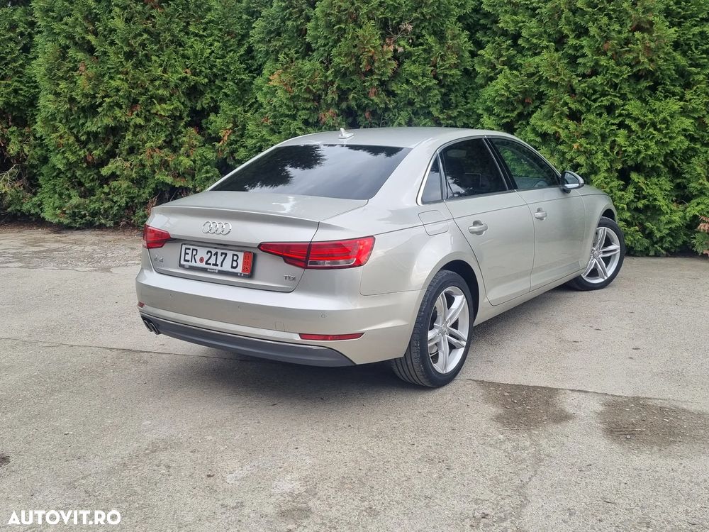 Audi A4 Avant 2.0 TDI ultra S tronic sport - 8