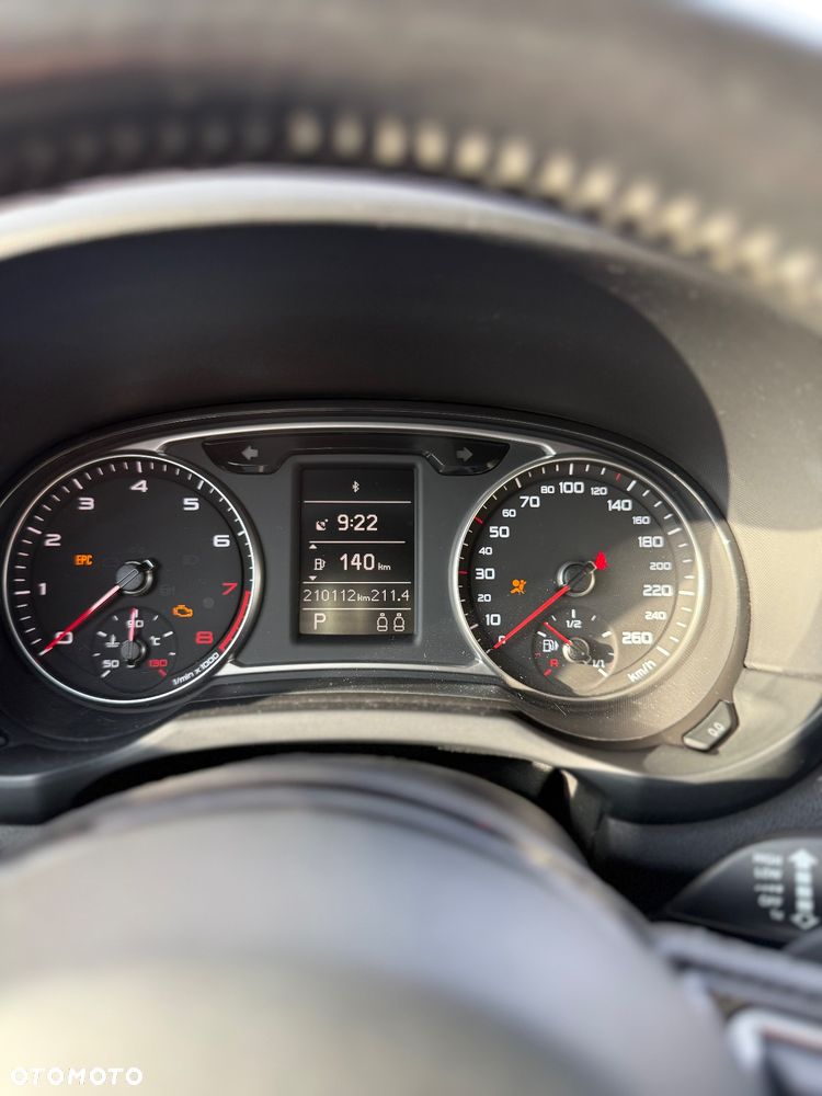 Audi A1 Sportback 1.4 TFSI S tronic S line edition m S line Sportpaket - 23