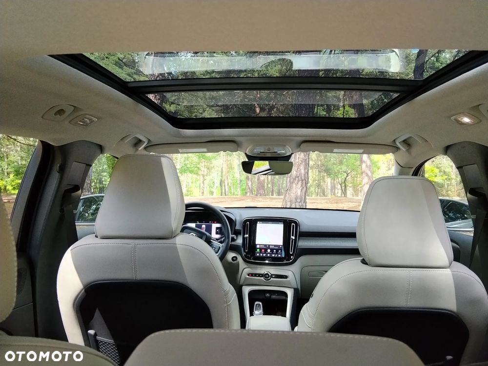 Volvo XC 40 B5 AWD Ultimate Dark - 8