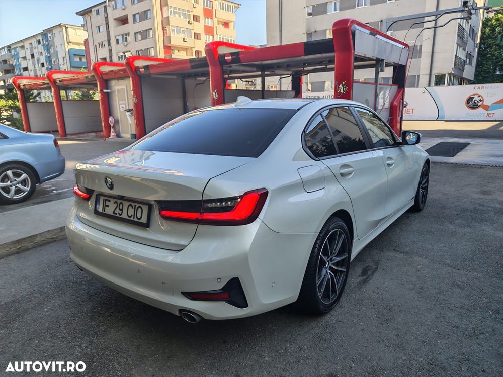 BMW 3 Series 2019 — imagine 4