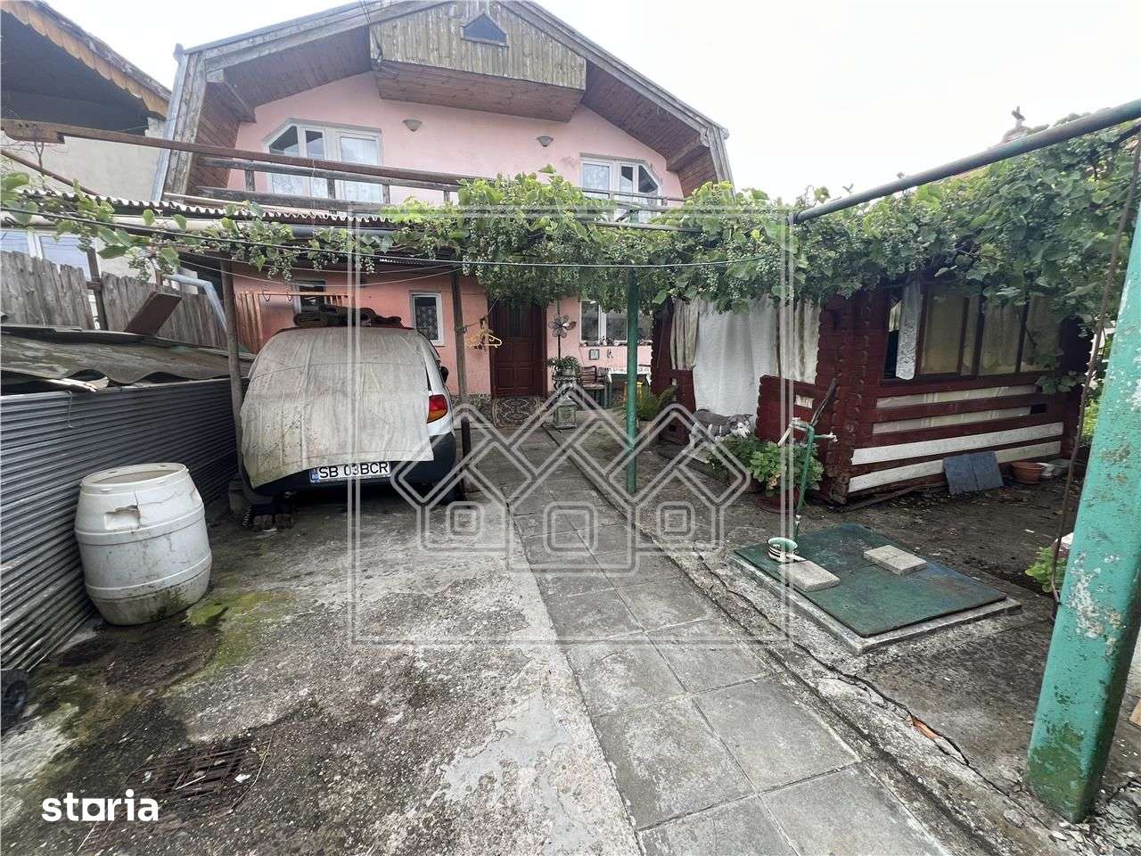Casa de vanzare in Sibiu - 4 camere, acces auto - Strand II - Imagine principală: 3/14
