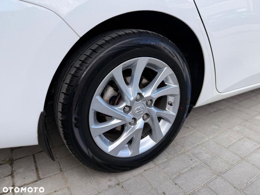 Toyota Auris 1.6 Comfort - 6
