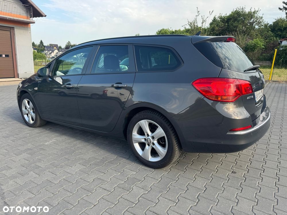 Opel Astra 1.6 CDTI DPF ecoFLEX Start/Stop Selection - 9