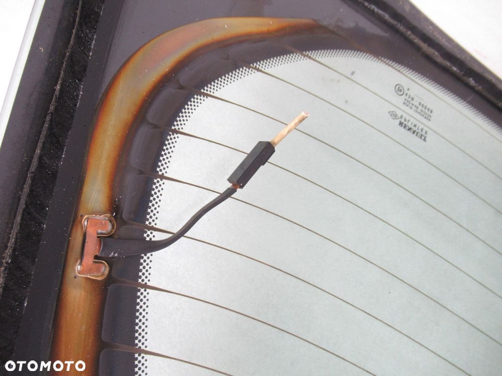 SZYBA TYLNA RENAULT SCENIC II - 3