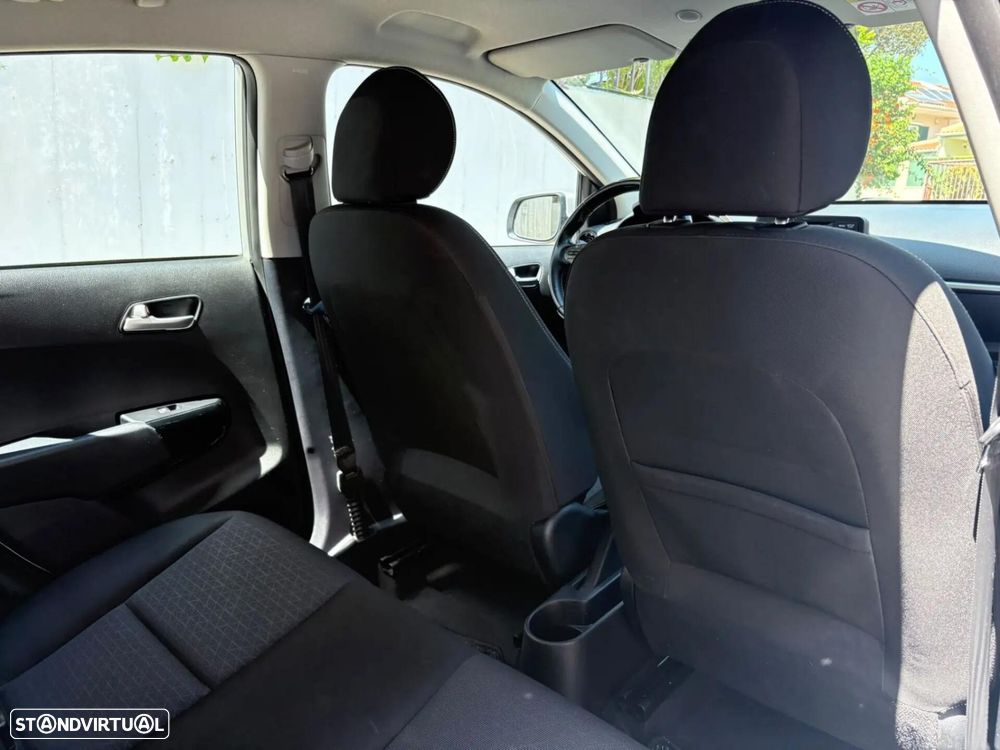 Kia Picanto 1.0 CVVT Urban - 46