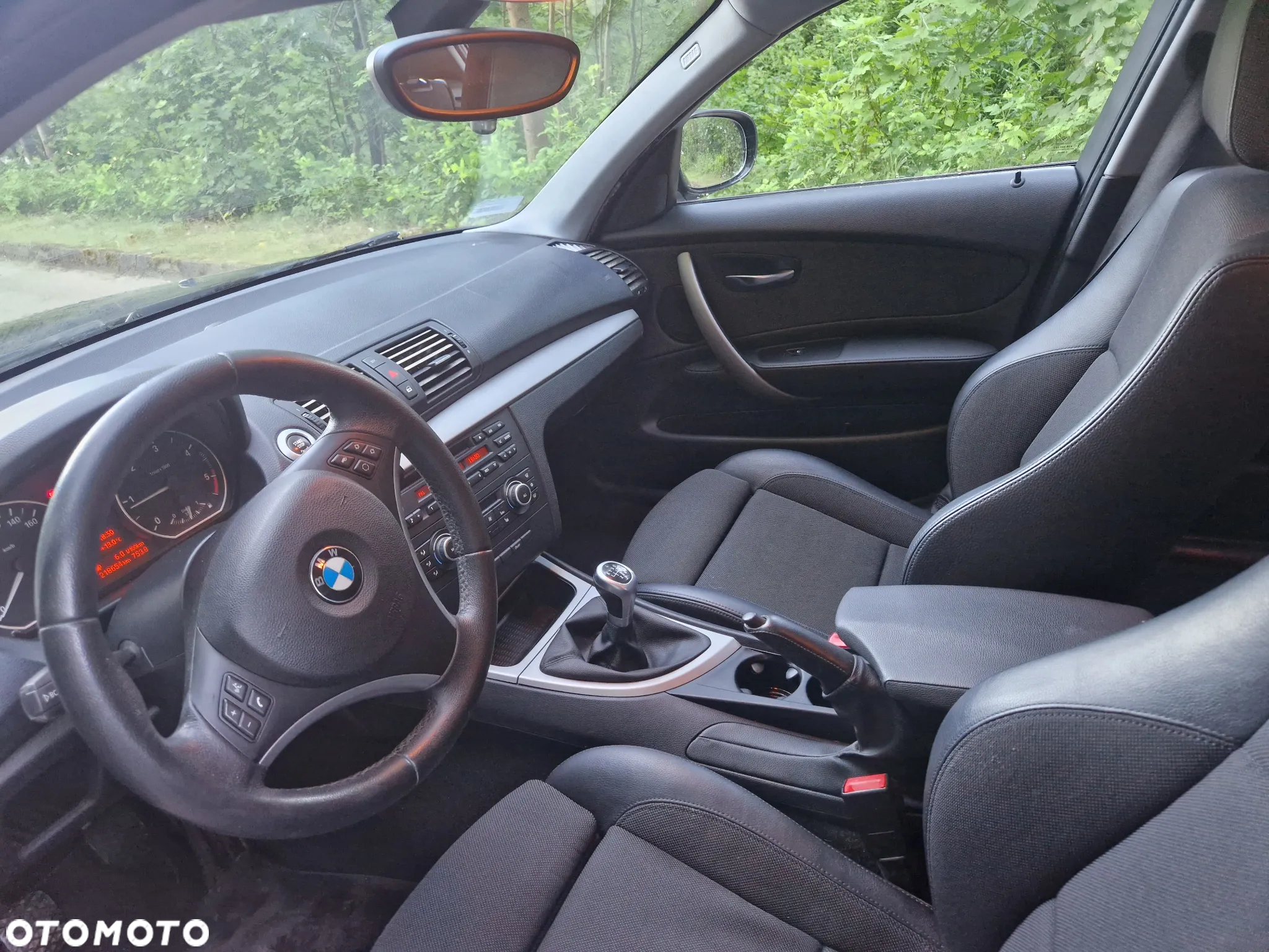 BMW Seria 1 116d - 15