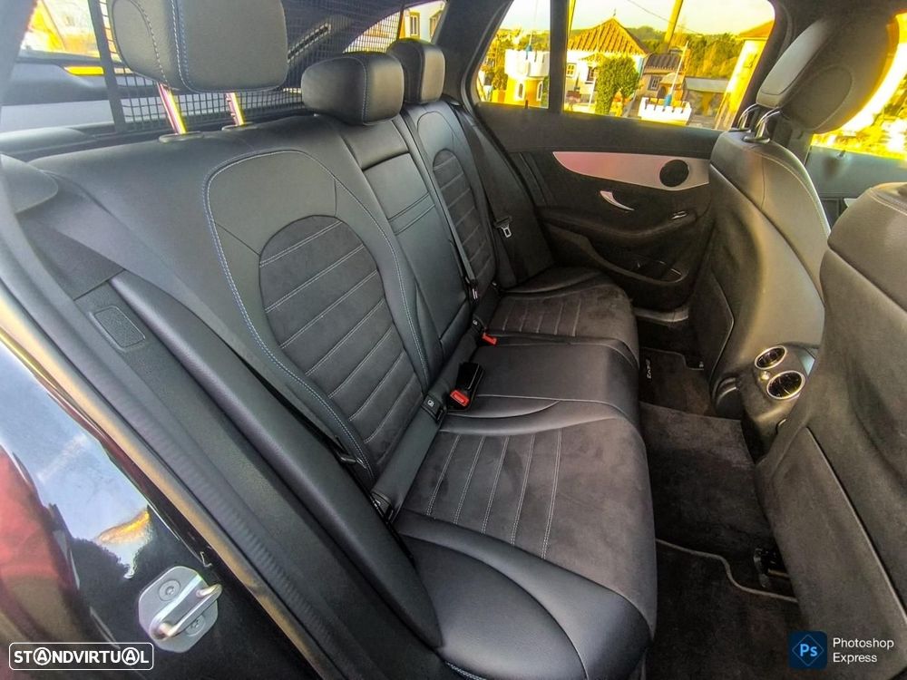 Mercedes-Benz C 200 - 11