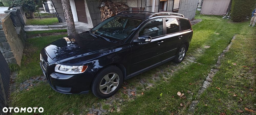 Volvo V50 - 1