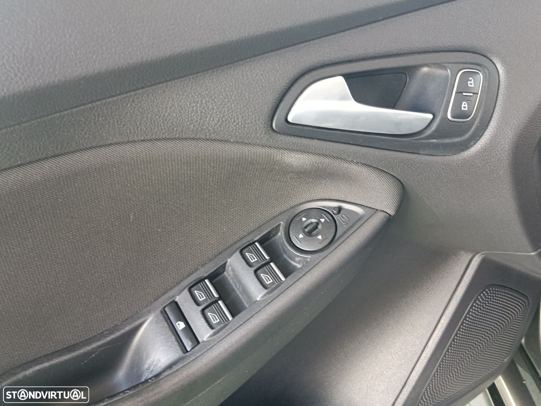 Ford Focus 1.5 TDCi ST-Line - 51