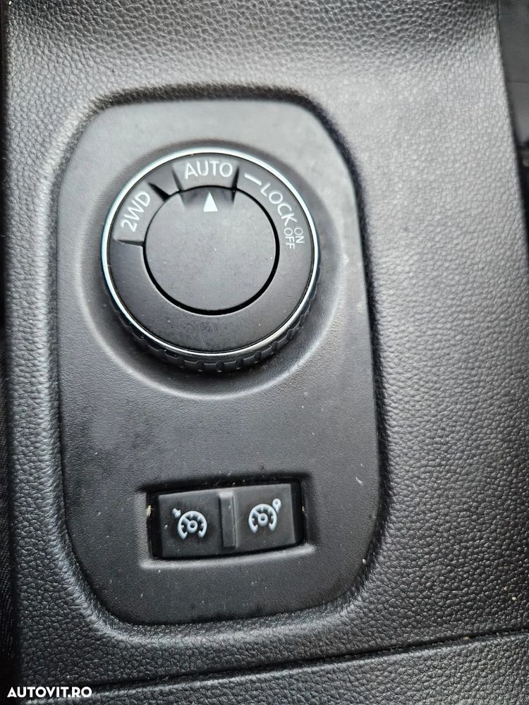 Dacia Duster 1.5 dCi 4WD Prestige jante 17" - 13