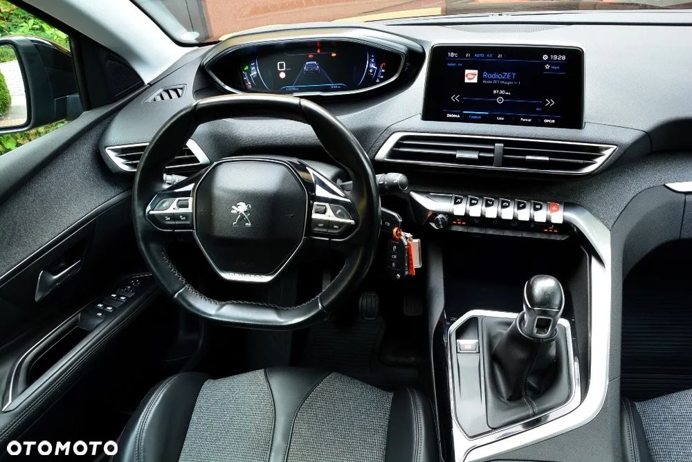 Peugeot 5008 1.6 BlueHDi Allure 7os - 29
