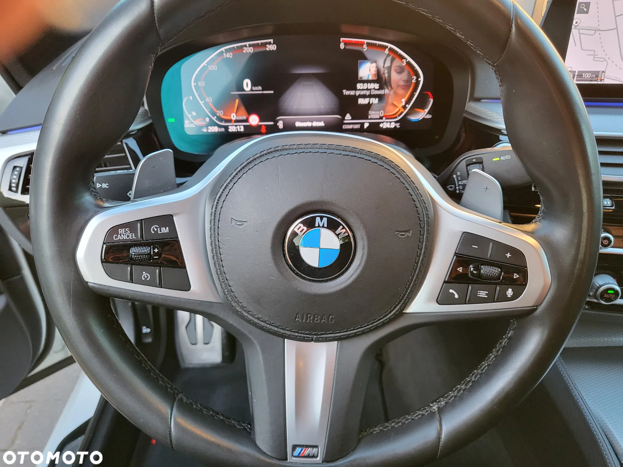 BMW Seria 5 520d xDrive M Sport sport - 35