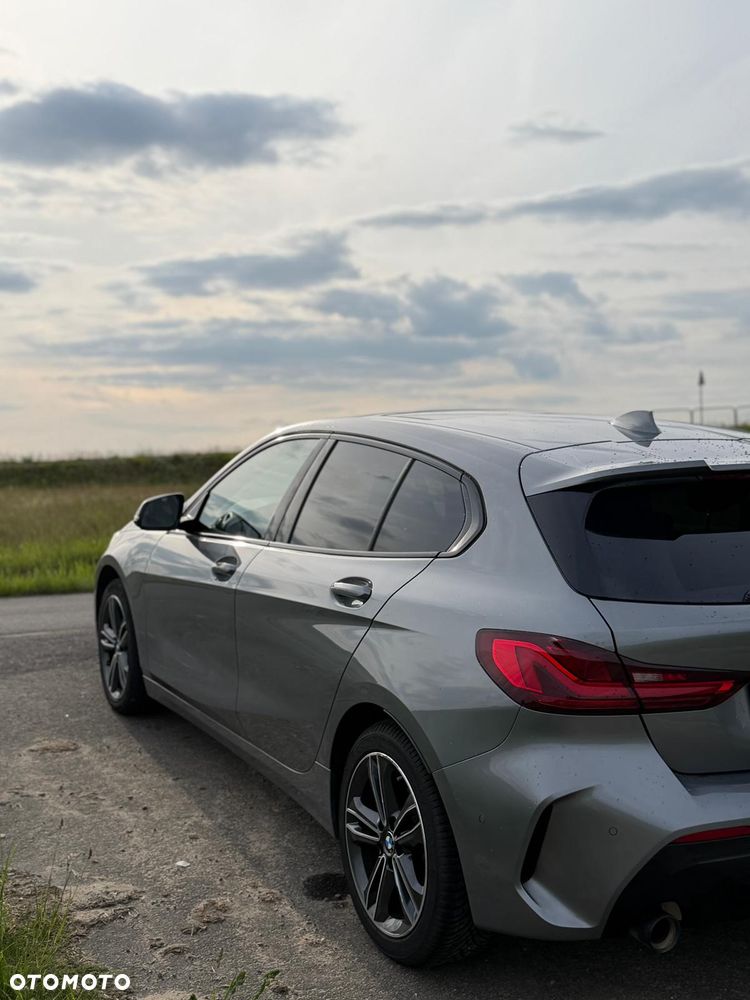 BMW Seria 1 118i M Sport - 4