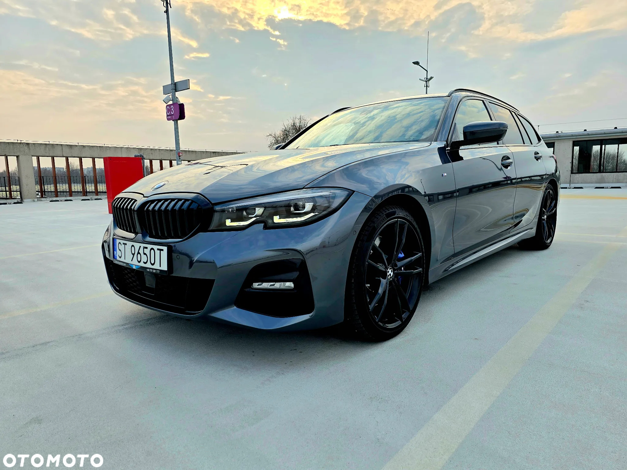 BMW Seria 3 330i xDrive M Sport sport - 25