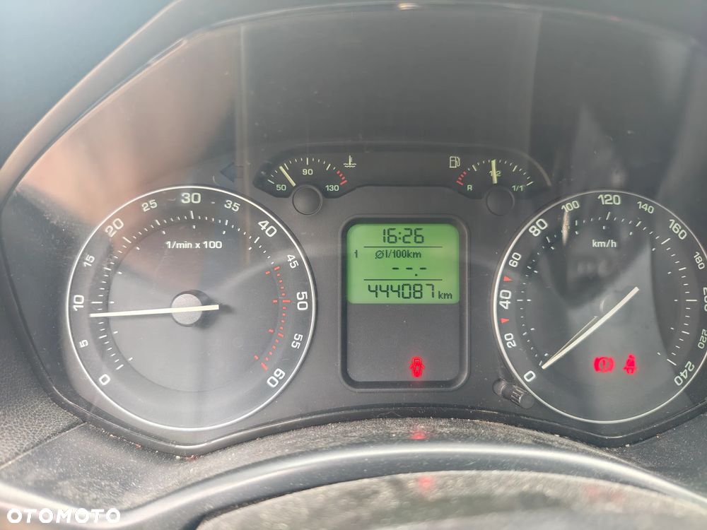 Skoda Octavia 1.9 TDI Ambiente - 8