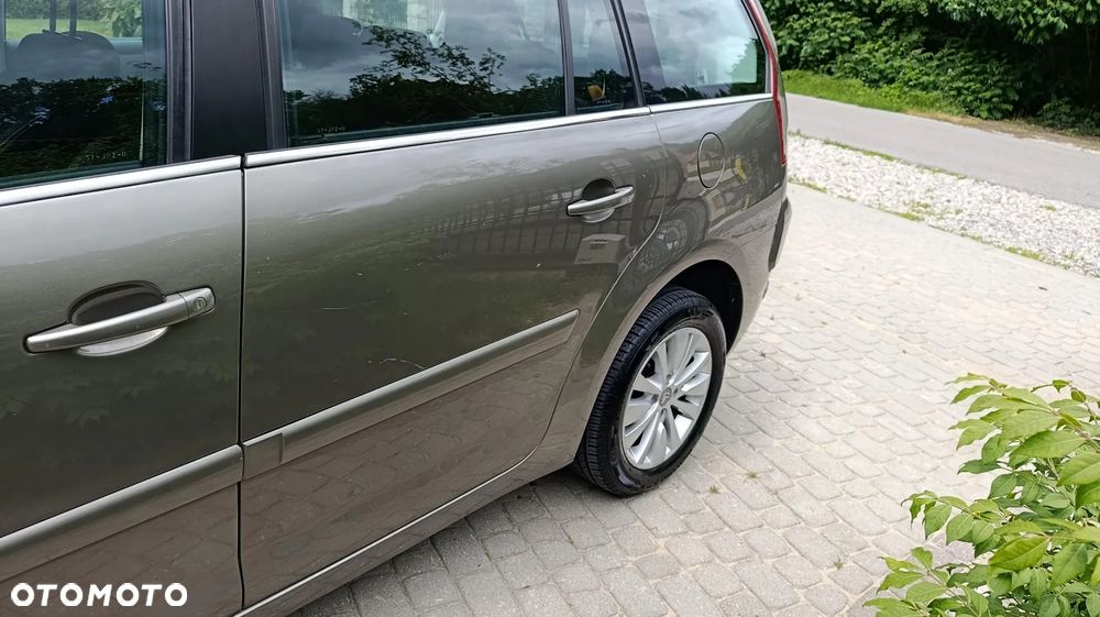 Citroën C4 Grand Picasso - 4