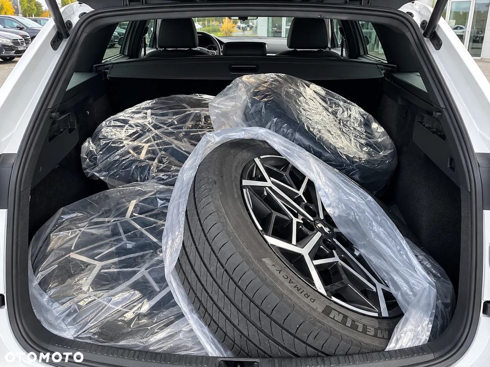 Hyundai Tucson ver-1-6-t--gdi-phev-n--line-4wd - 3