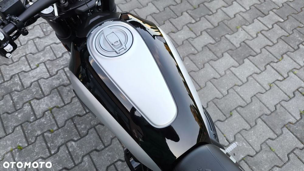 Ducati Scrambler - 21