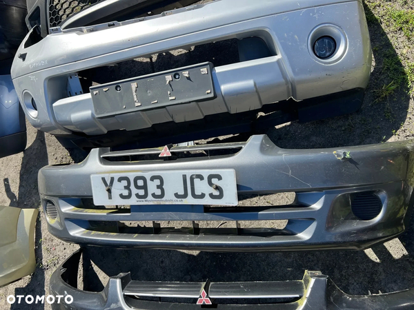 Zderzak przód przedni Mitsubishi Colt